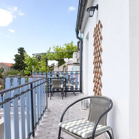 Mia Family Apartmán Punat